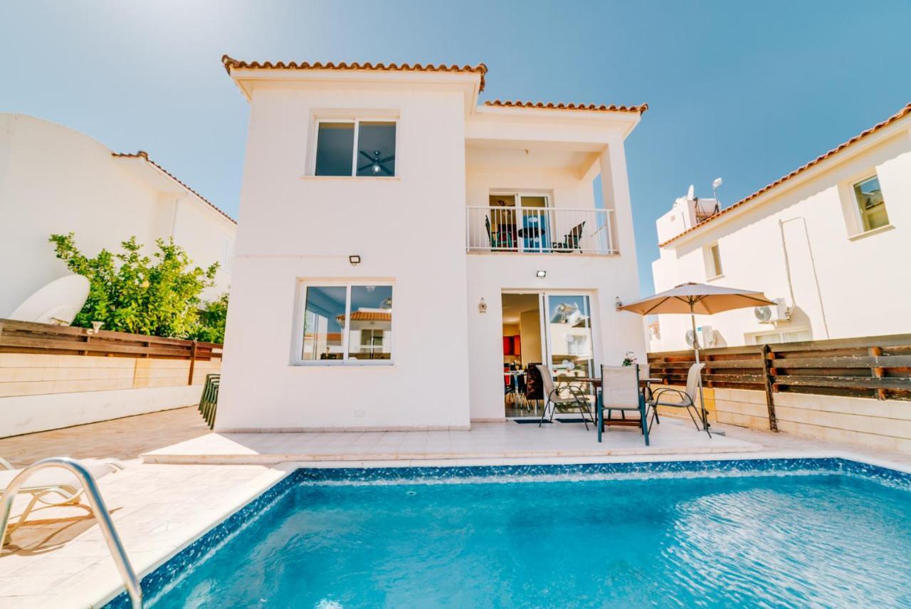 Villa Karisa Protaras Exterior photo